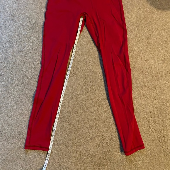 Hot pink fabletics leggings - Picture 3 of 7